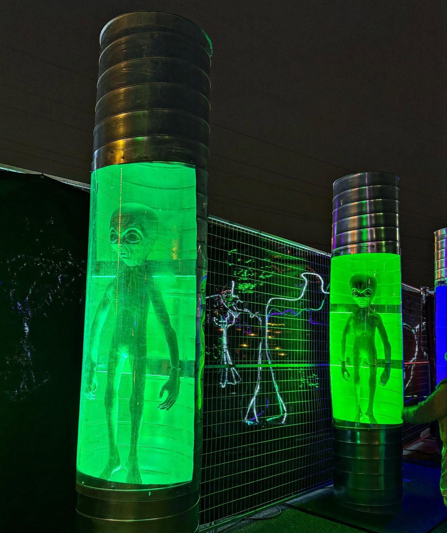Festival de Halloween combina show de luzes, abóboras e sustos em experiência única