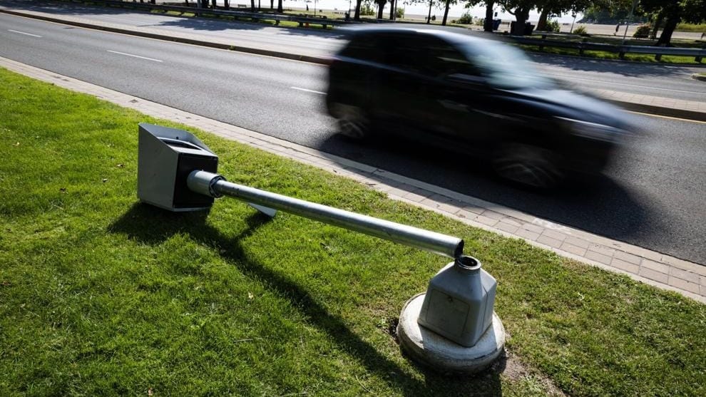Ford critica câmeras de velocidade em meio a onda de vandalismo em Toronto