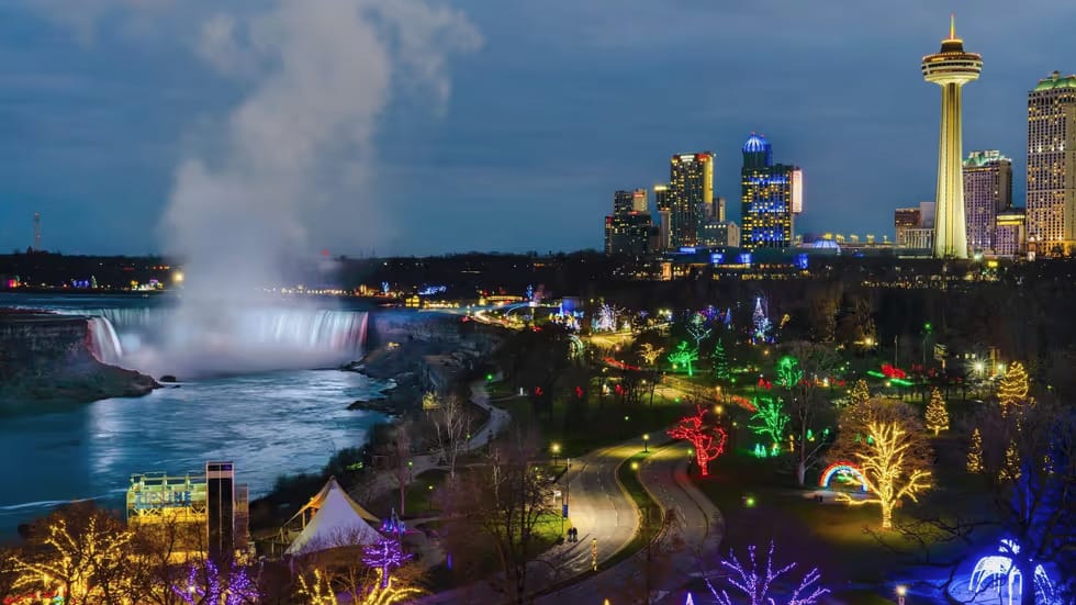 Festival de Inverno volta a iluminar Niagara Falls com mais de 3 milhões de luzes