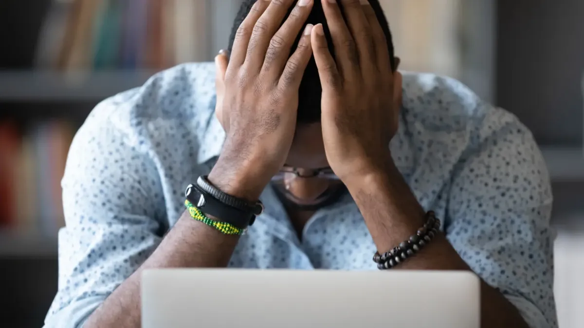 Canadá perde 84 mil empregos em fevereiro e Geração Z é a mais afetada pela crise