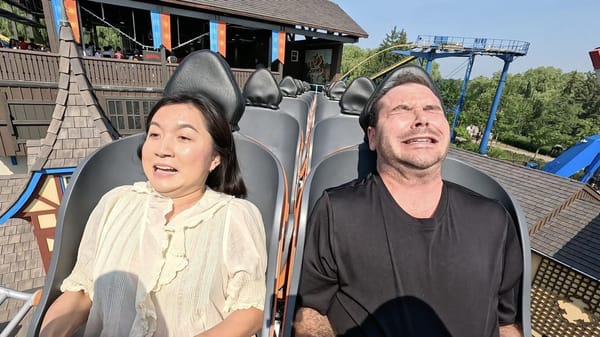 Jornalistas do Toronto Star encaram a “fúria” da nova montanha-russa do Canada's Wonderland