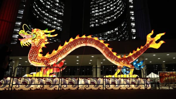 Toronto celebra o Dragon Festival com mitos, tecnologia e shows culturais