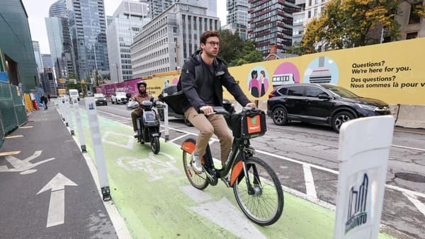E-bikes tomam conta das ruas e preocupam com aumento de acidentes