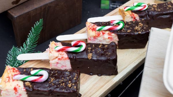 Winter Village no Distillery District traz novos sabores para a temporada de Natal