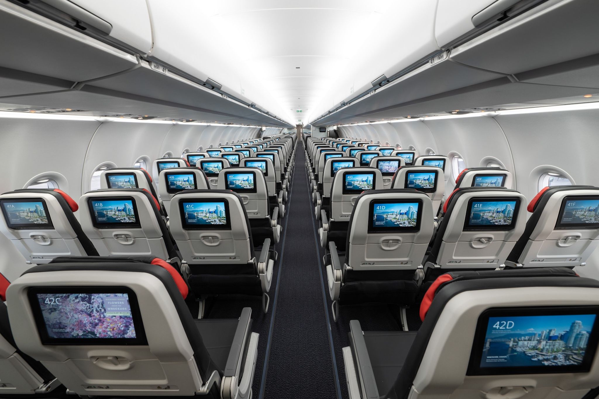 Air Canada amplia serviço de bordo com vinho e cerveja grátis para todos os destinos